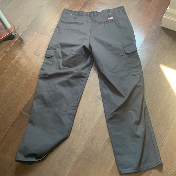 New Dickies cargo pants size m - Picture 1 of 2